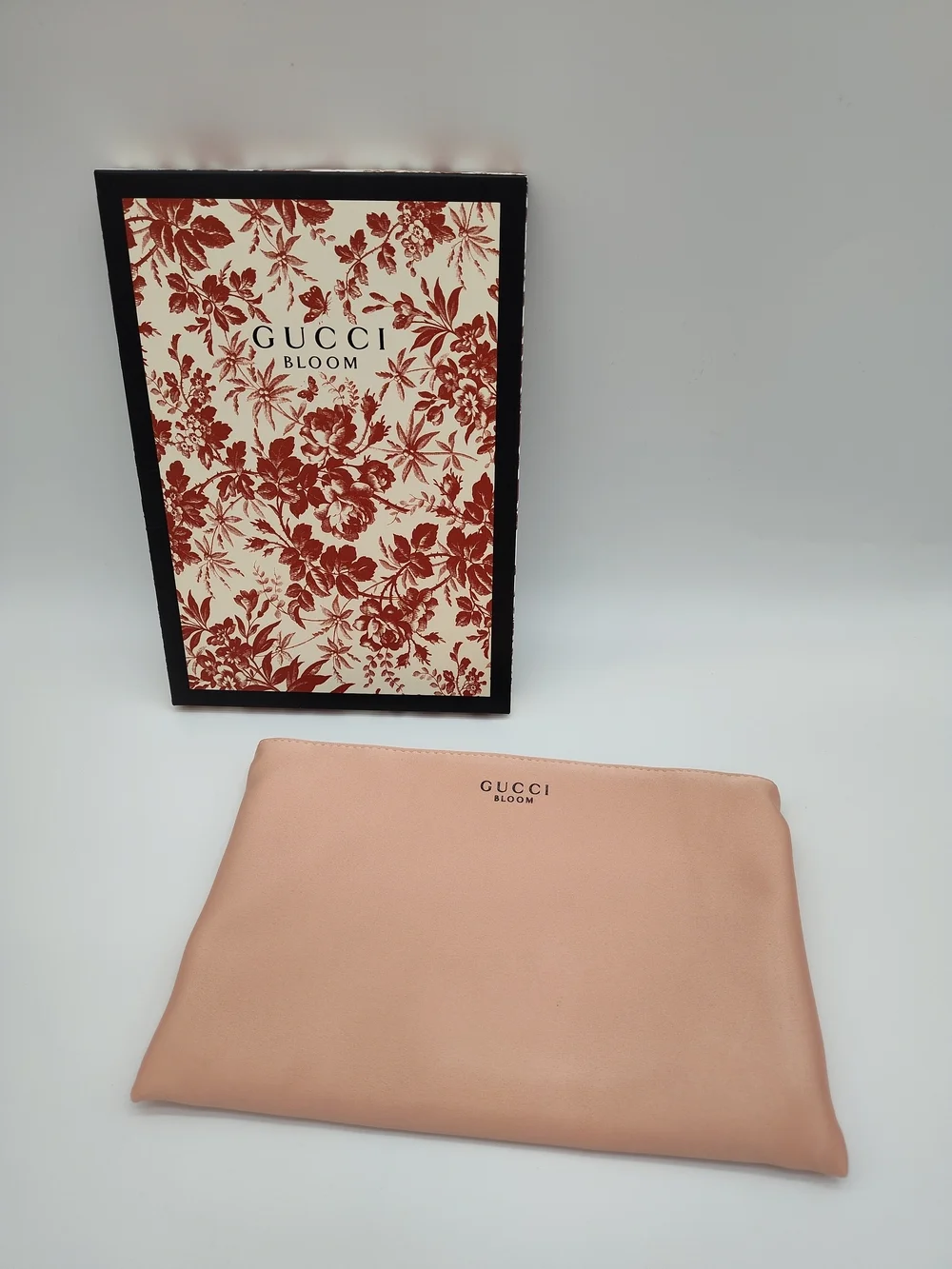 GUCCI BLOOM Beauty Floral Cosmetic Pouch Pink Toile Travel Makeup Case NWT NIB